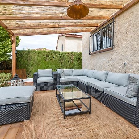 Chalet Con Piscina En Entorno Idilico La Zubia Kültér fotó